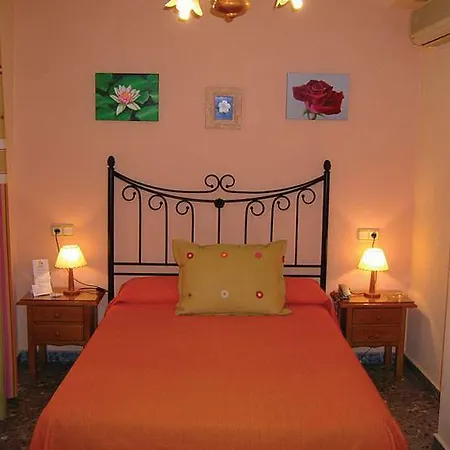 Miraya Hotel 2*